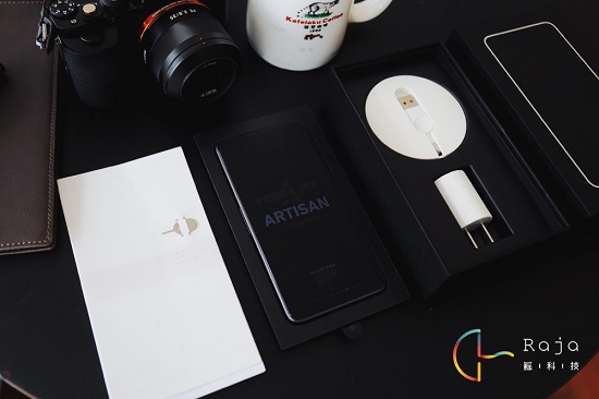 錘子T2開箱圖賞：獨具匠心的對稱美學