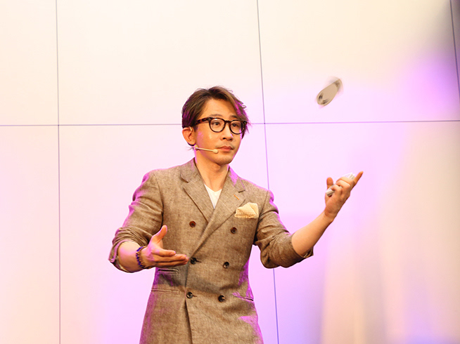 劉謙推薦魔術app，自曝是果粉金庸粉