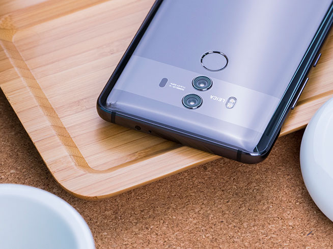 安卓機王對決：Mate 10 Pro斗三星Note 8，國貨能贏？