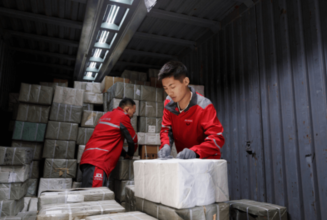 京東外賣組合拳繼續：每日餐補上線！騎手不僅買社保還能當快遞員？
